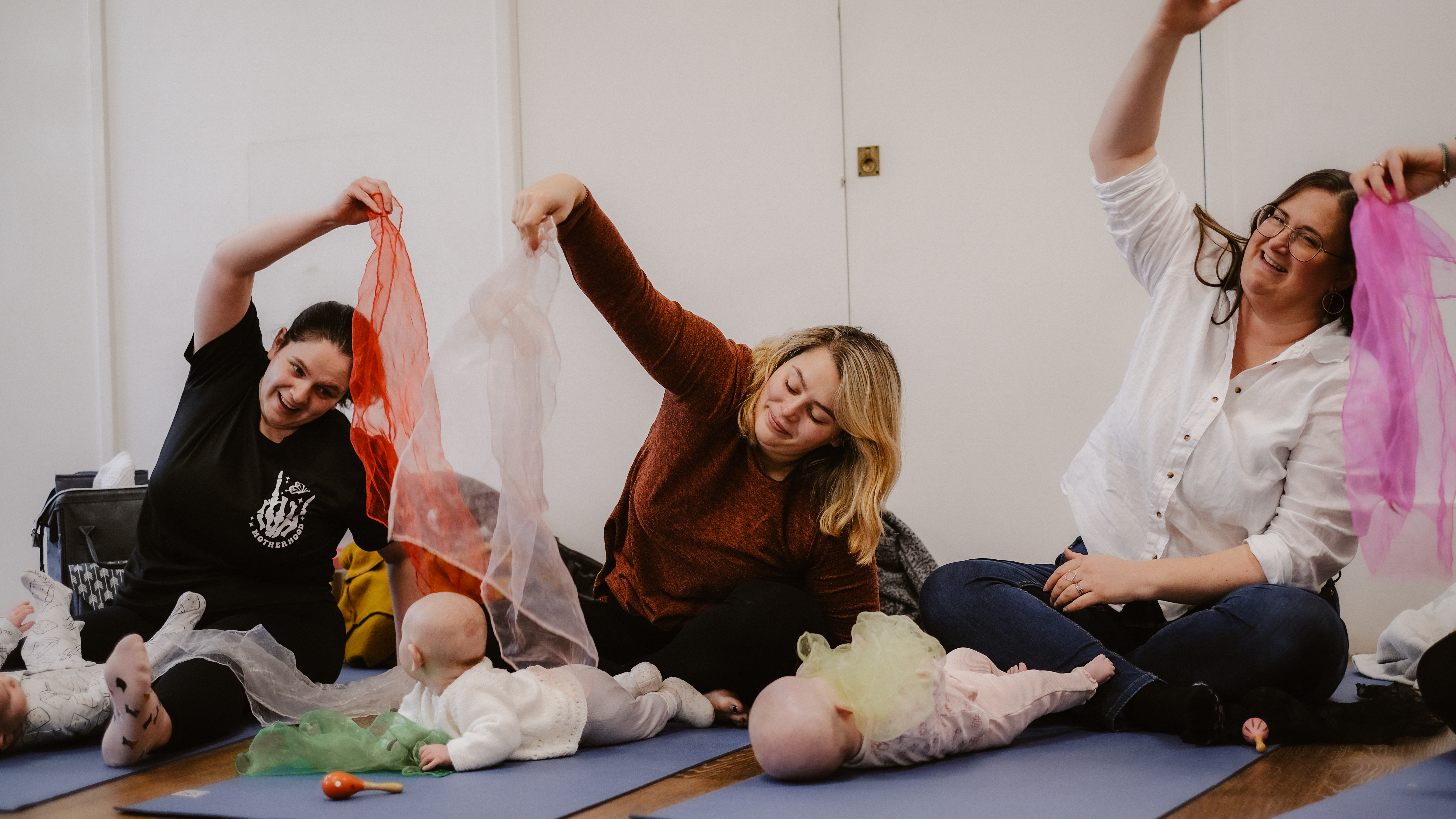 Postnatal & Baby Yoga